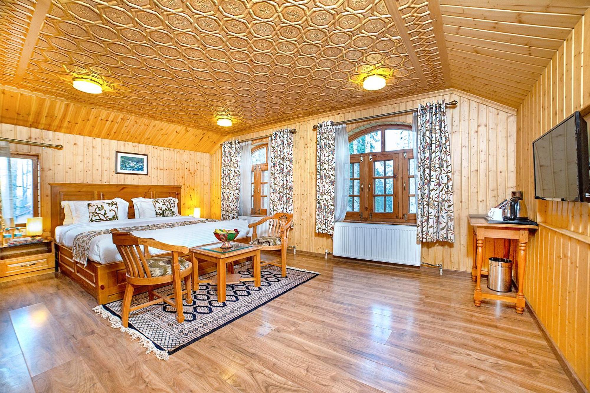 Shaw Inn By Stay Pattern Gulmarg Exterior photo
